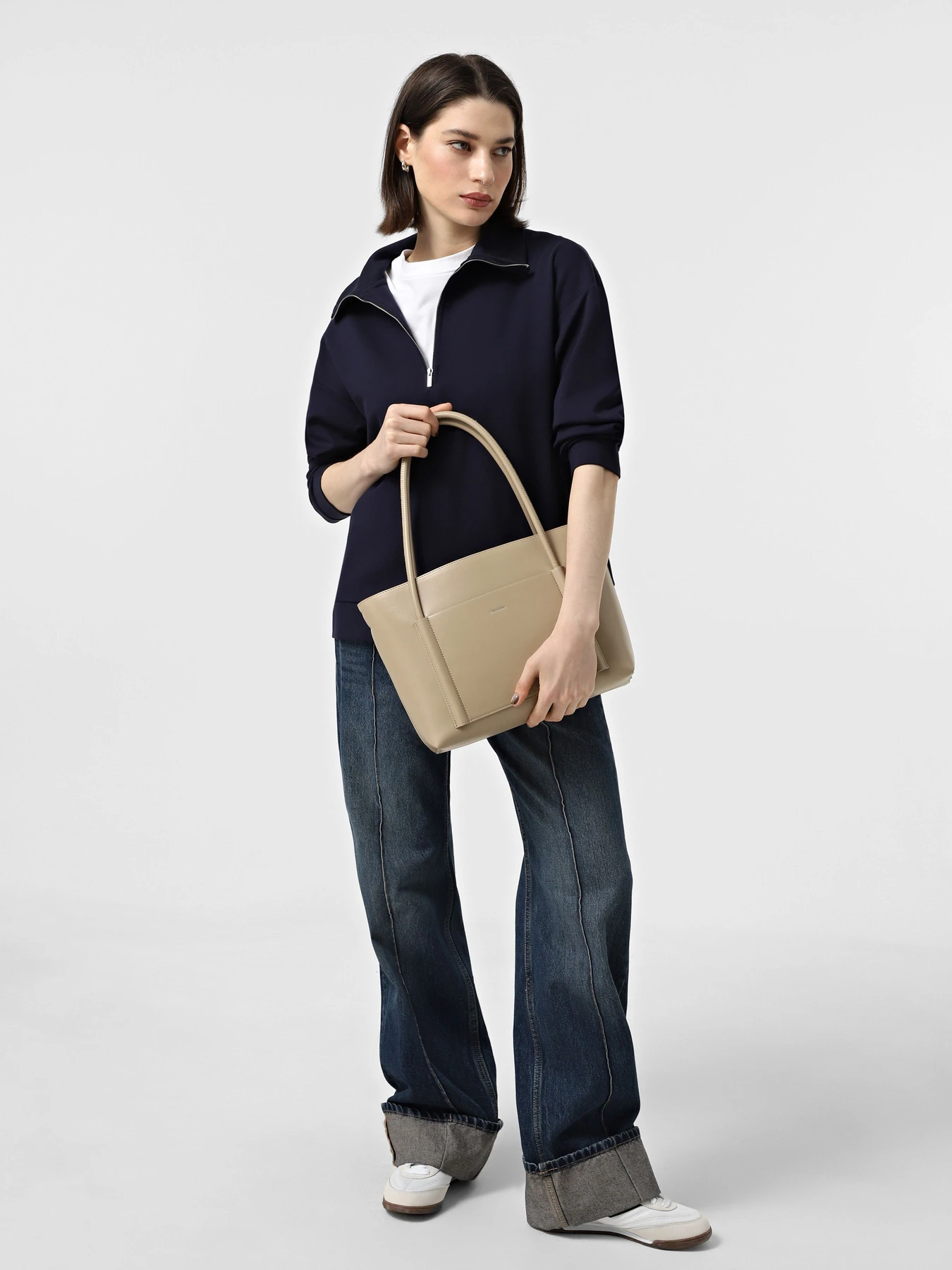 Сумки Calvin Klein модель K60K613110-W75 Сумки Calvin Klein модель K60K613110-W75 Фото