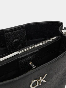 Сумки Calvin Klein модель K60K613179-BEH Фото