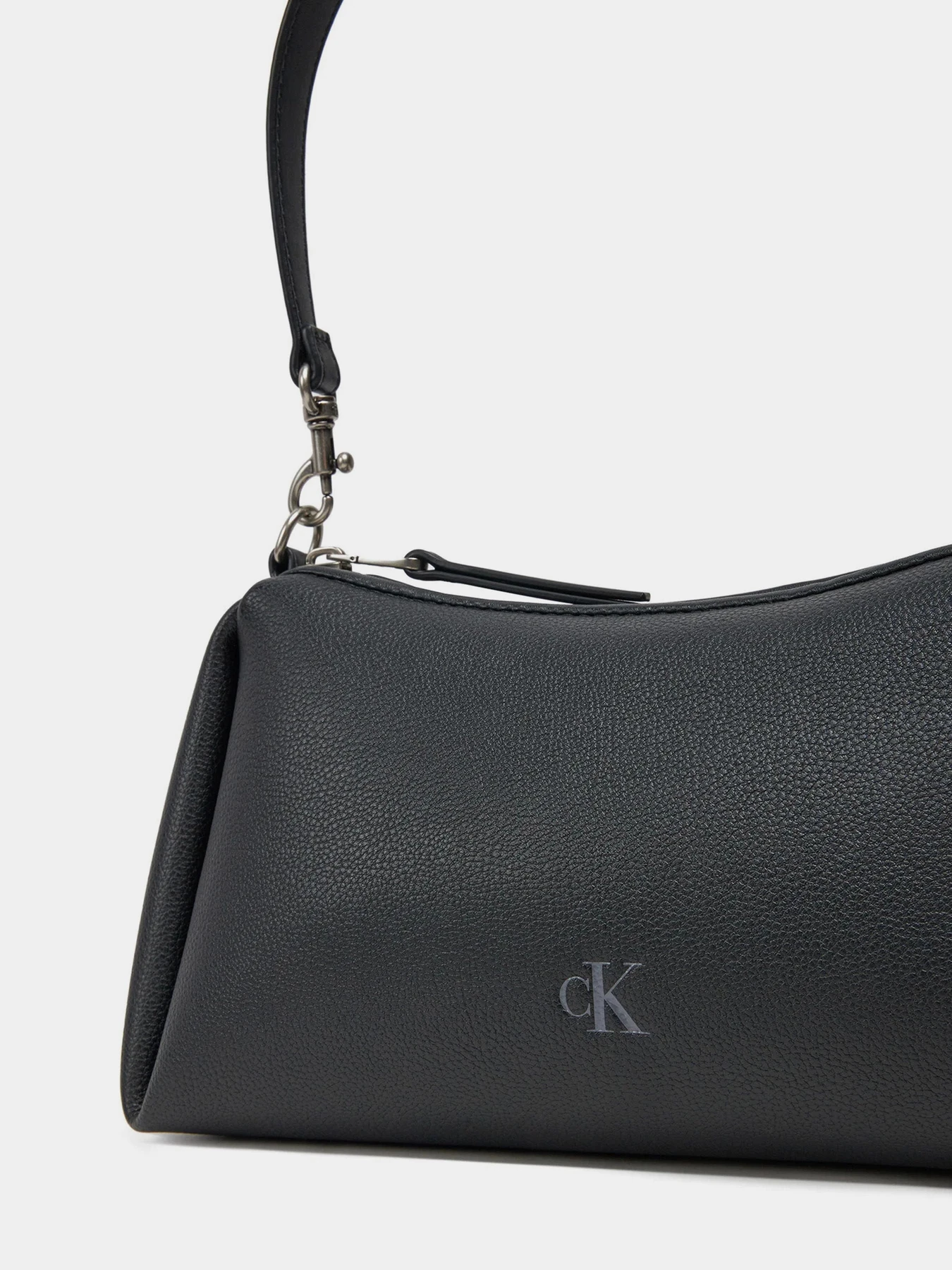 Сумки Calvin Klein модель LV04K3082G-BAE Сумки Calvin Klein модель LV04K3082G-BAE Фото
