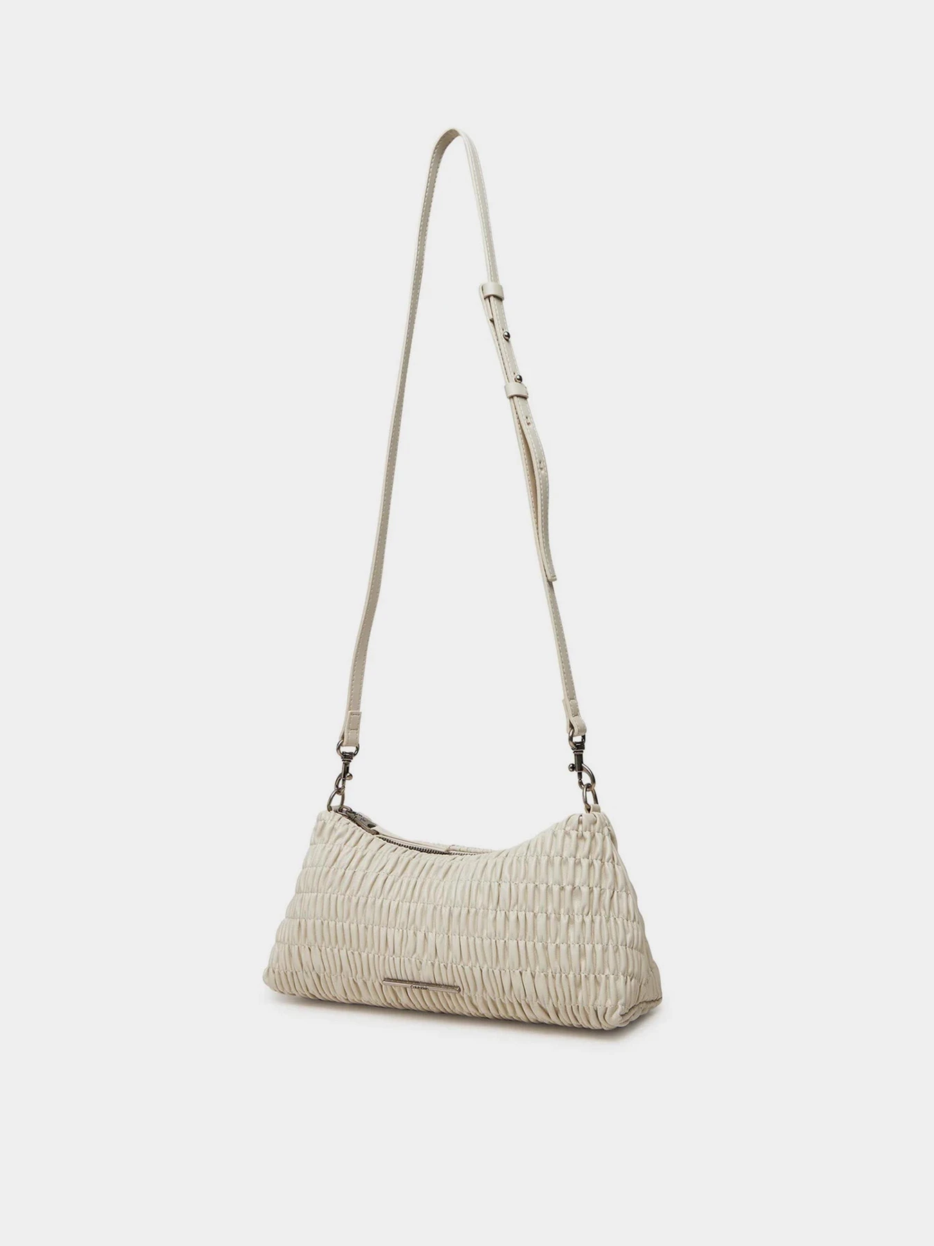 Сумки Calvin Klein модель LV04K3088G-67U Сумки Calvin Klein модель LV04K3088G-67U Фото