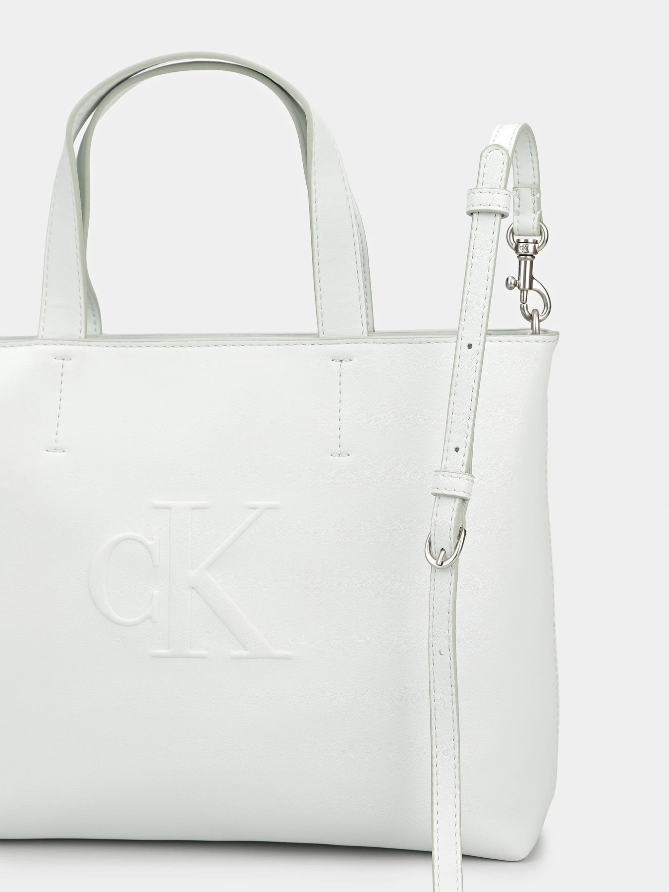 Сумки Calvin Klein модель LV04K3111G-GN9 Сумки Calvin Klein модель LV04K3111G-GN9 Фото