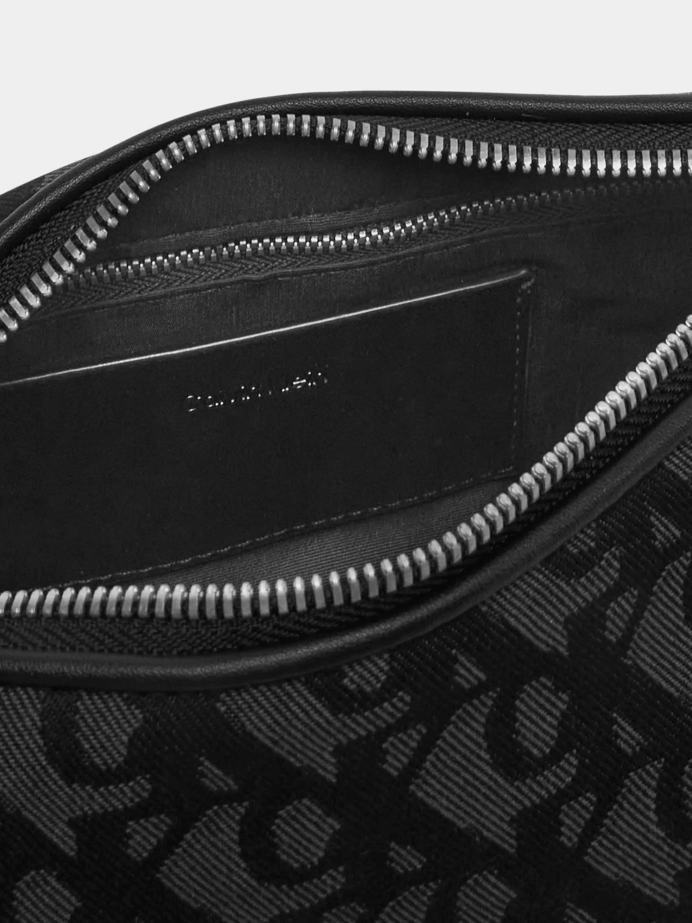 Сумки Calvin Klein модель LV04K3142G-UB1 Сумки Calvin Klein модель LV04K3142G-UB1 Фото