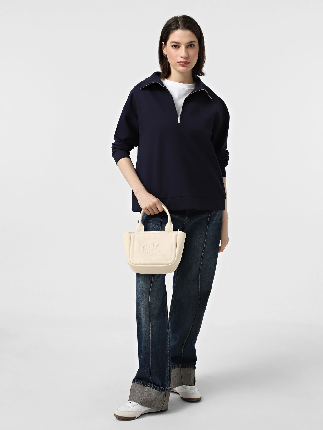 Сумки Calvin Klein модель LV04K3160G-V07 Сумки Calvin Klein модель LV04K3160G-V07 Фото