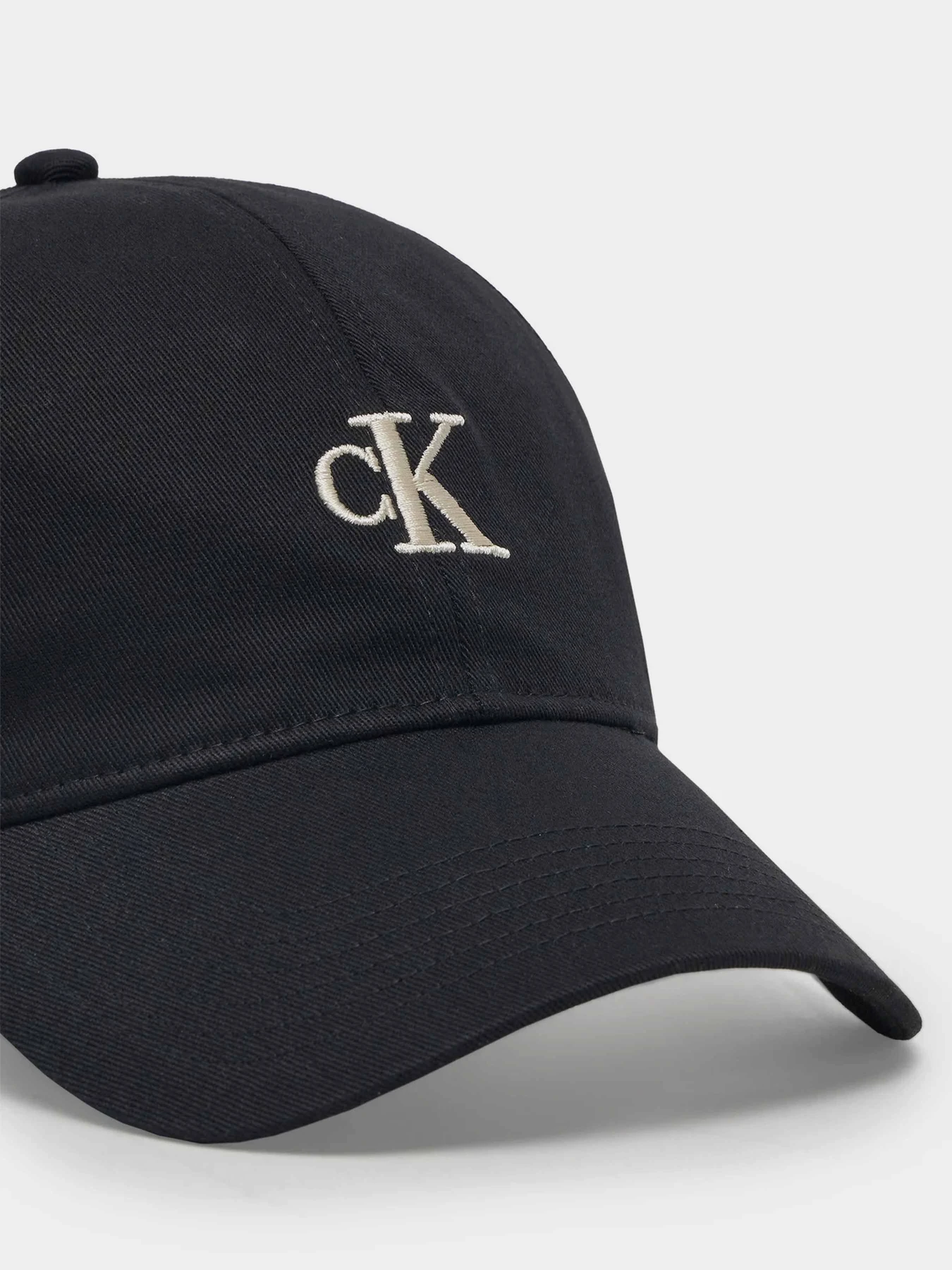 Шапки и кепки Calvin Klein модель LV04K5024G-UB1 Шапки и кепки Calvin Klein модель LV04K5024G-UB1 Фото