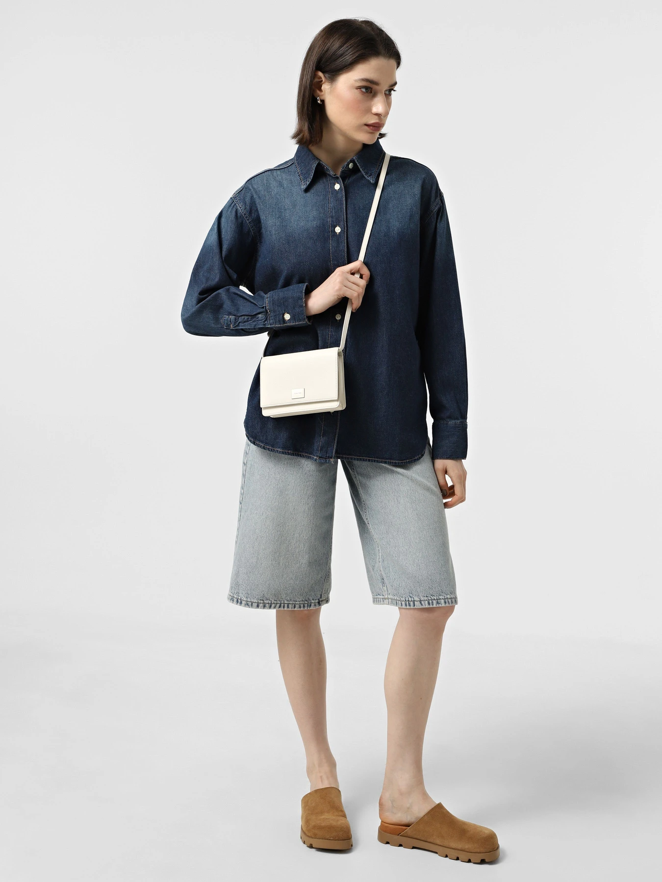Сумки Calvin Klein модель K60K612967-67U Сумки Calvin Klein модель K60K612967-67U Фото