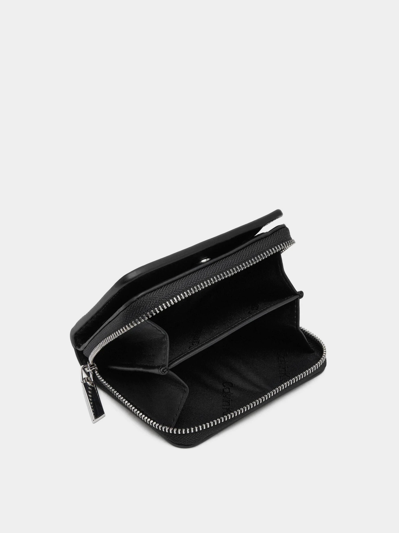 Кошельки Calvin Klein модель K60K611937-BEH Кошельки Calvin Klein модель K60K611937-BEH Фото