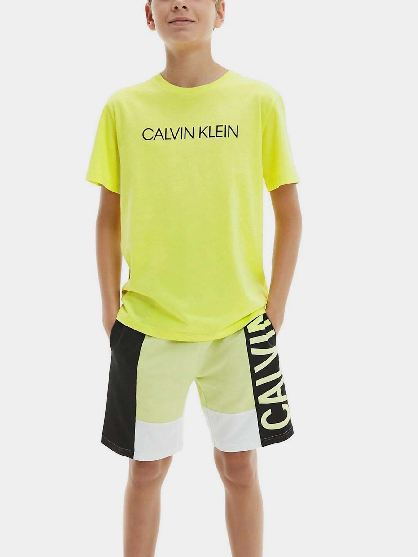 Футболки і поло Calvin Klein модель IB0IB00347-ZJB Футболки і поло Calvin Klein модель IB0IB00347-ZJB Фото