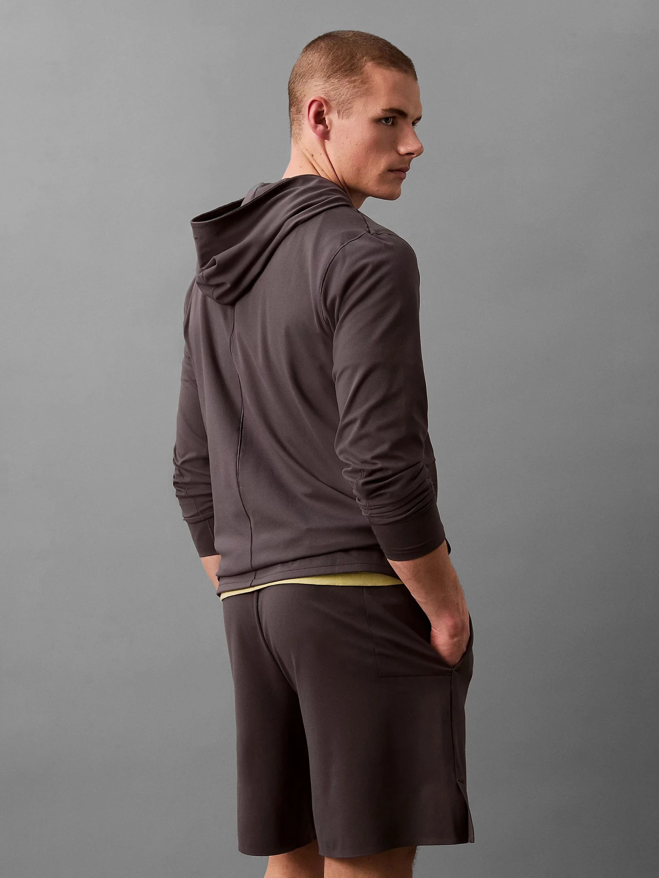 Шорты Calvin Klein модель LVGMS5S850-5DG Фото