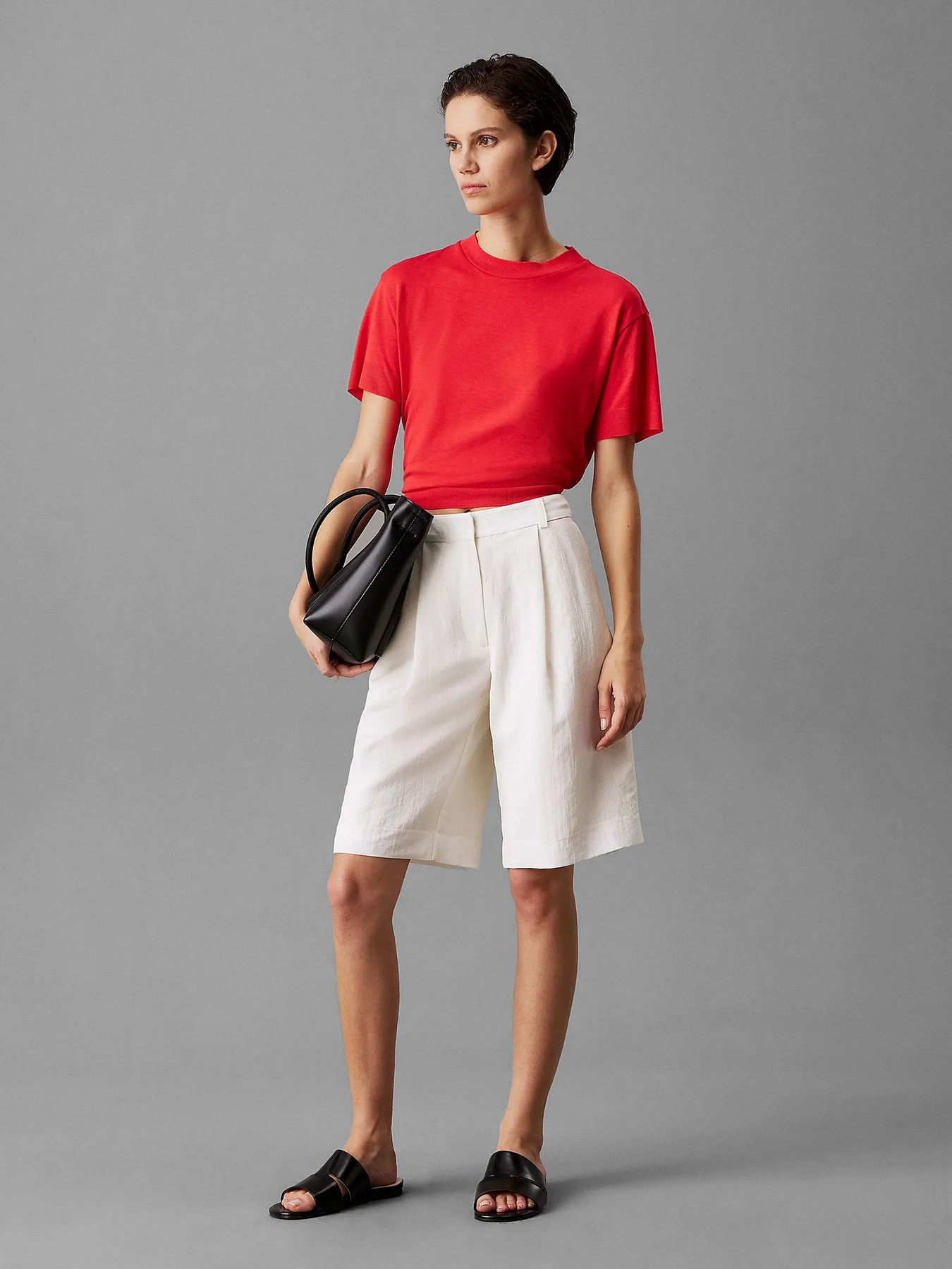 Шорти Calvin Klein модель K20K208357-YAS Шорти Calvin Klein модель K20K208357-YAS Фото