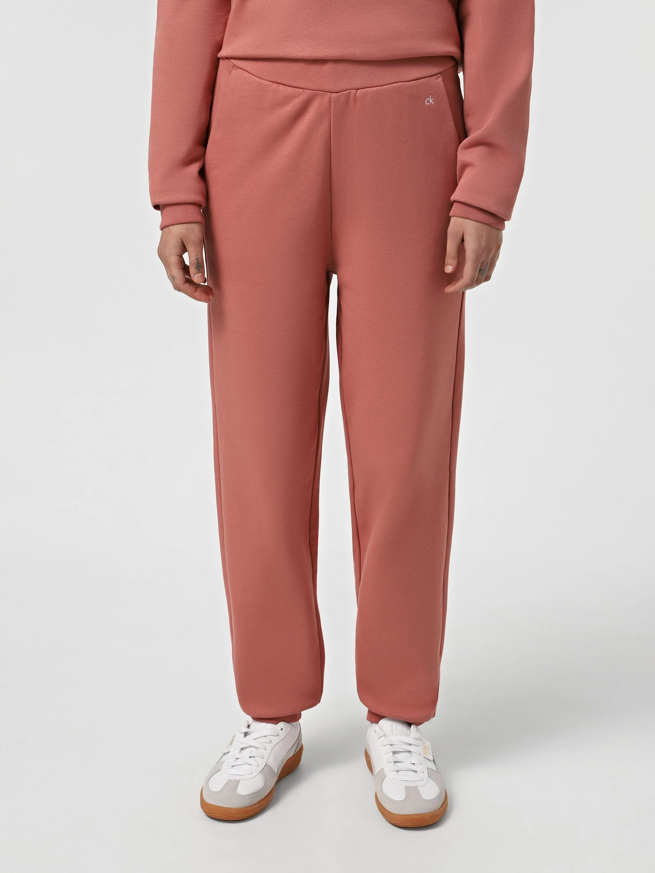 Штани Calvin Klein модель K20K208427-GDA Штани Calvin Klein модель K20K208427-GDA Фото