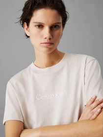 Футболки и поло Calvin Klein модель K20K205448-PE0 Фото