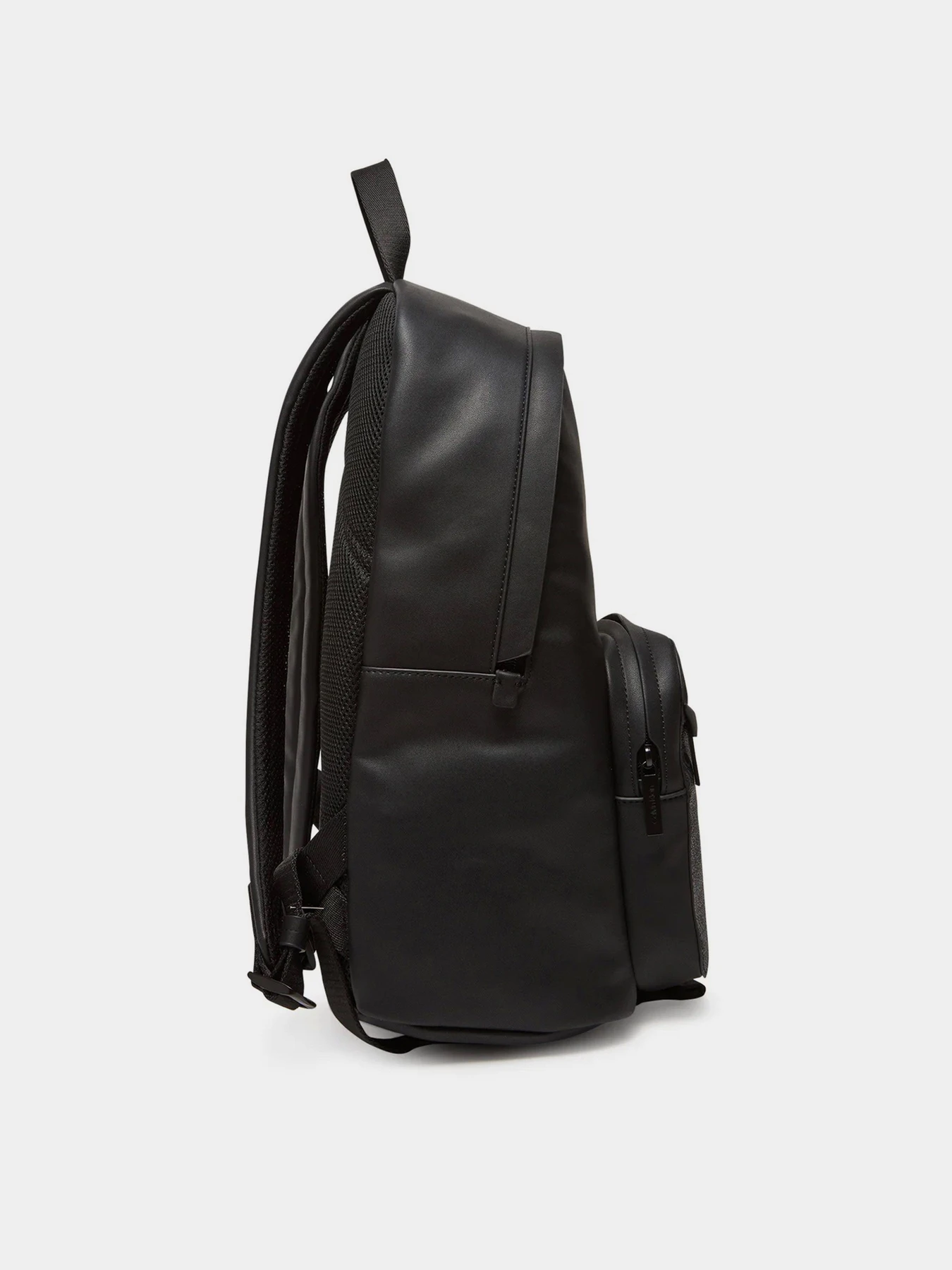 Рюкзаки Calvin Klein модель LV04D3187G-UB1 Рюкзаки Calvin Klein модель LV04D3187G-UB1 Фото