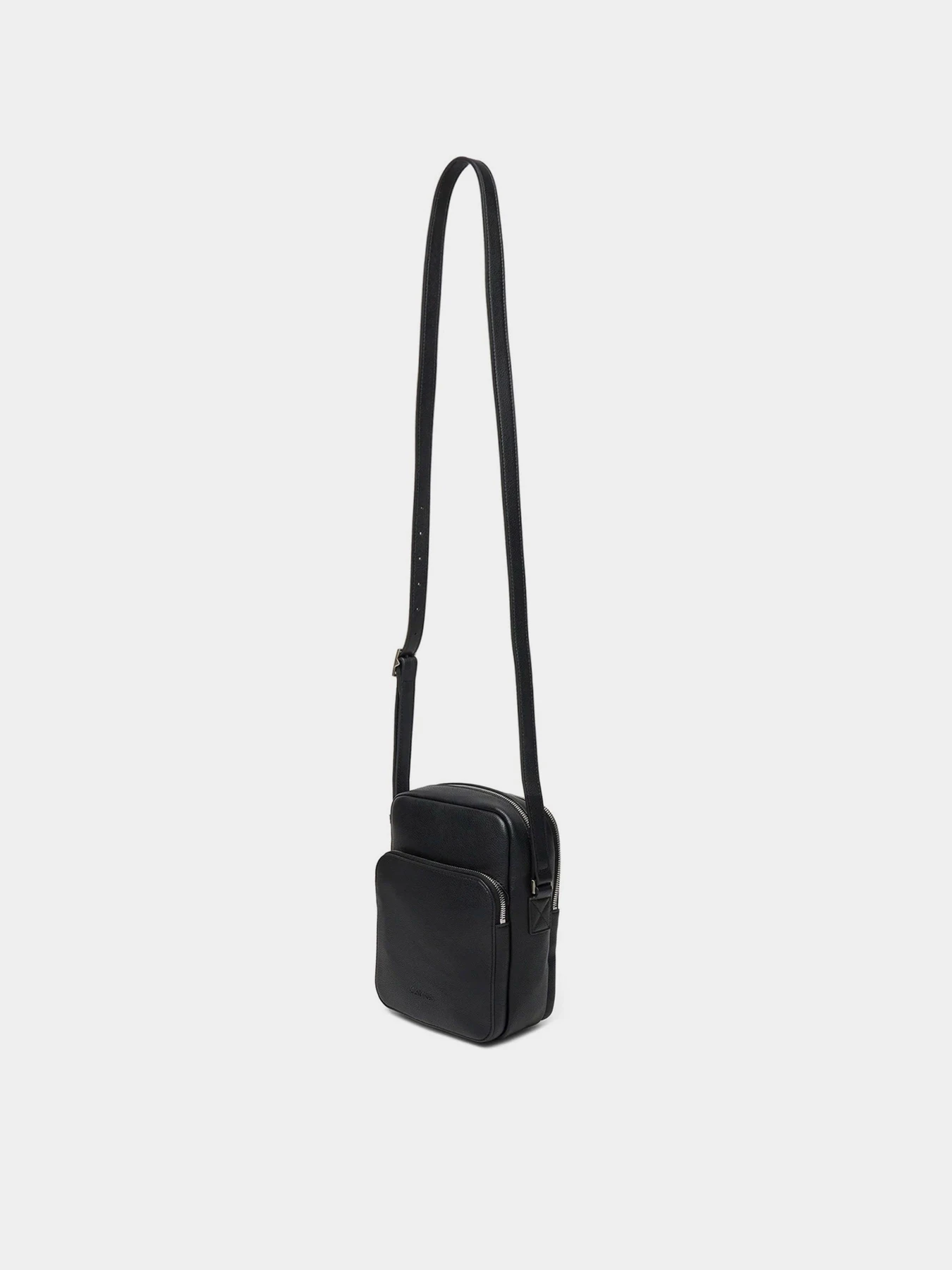 Сумки Calvin Klein модель LV04D3076G-UB1 Сумки Calvin Klein модель LV04D3076G-UB1 Фото