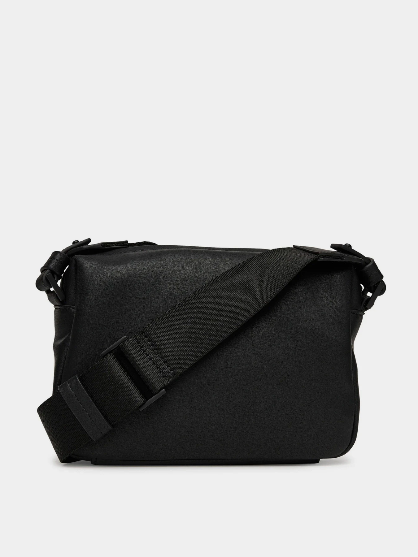 Сумки Calvin Klein модель LV04D3088G-UB1 Сумки Calvin Klein модель LV04D3088G-UB1 Фото