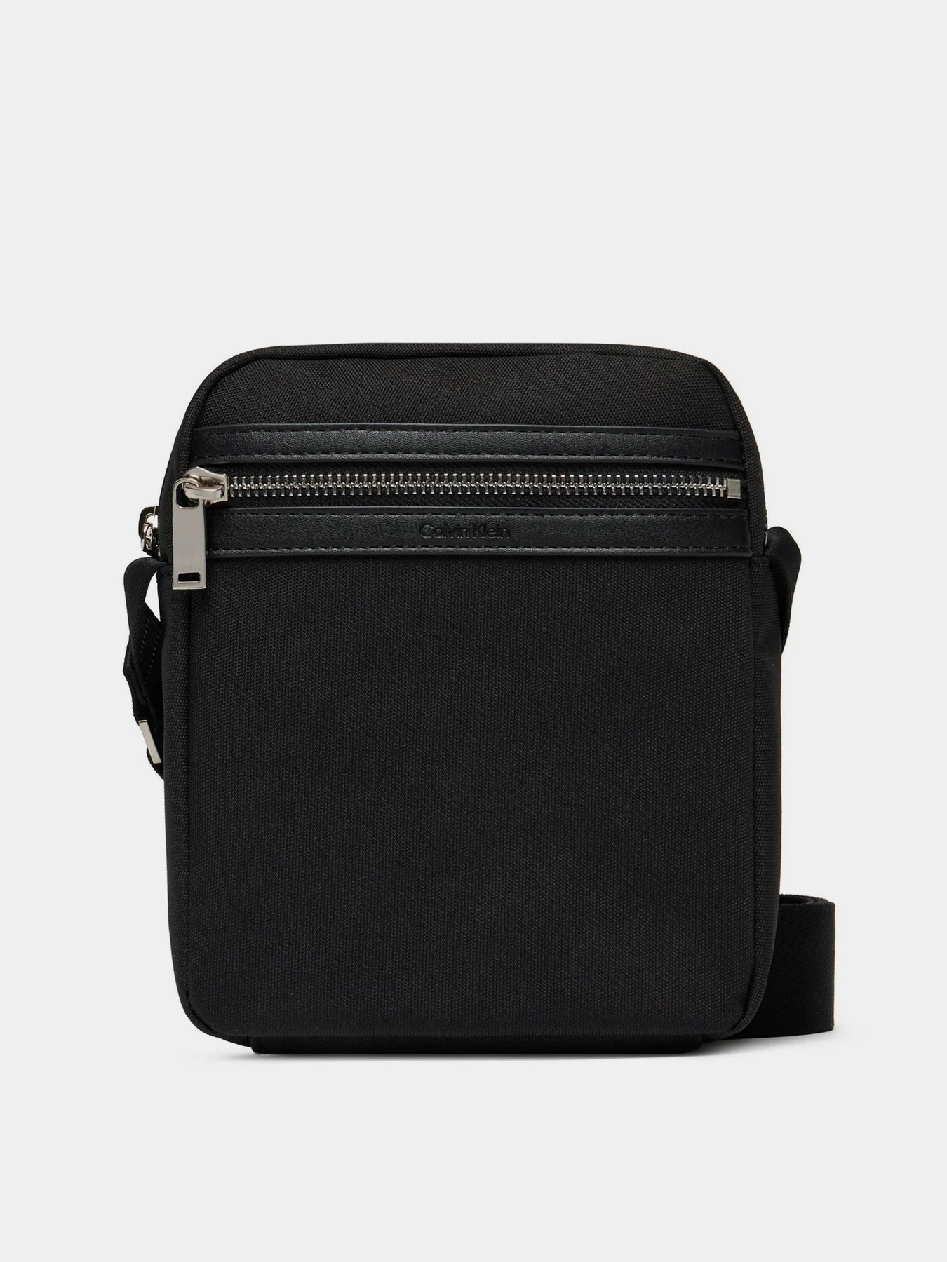 Сумки Calvin Klein модель LV04D3175G-UB1 Сумки Calvin Klein модель LV04D3175G-UB1 Фото