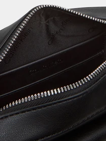 Сумки Calvin Klein модель LV04F3102G-UB1 Фото