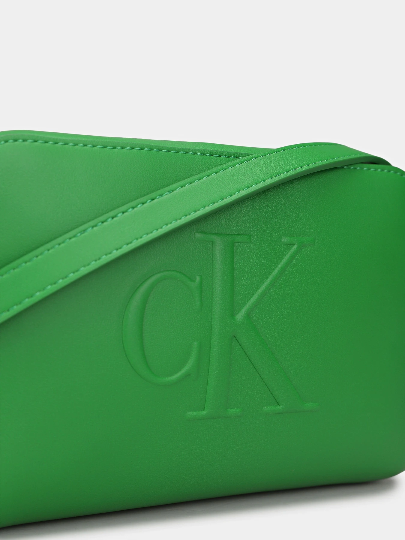 Сумки Calvin Klein модель LV04K3036G-0K6 Сумки Calvin Klein модель LV04K3036G-0K6 Фото