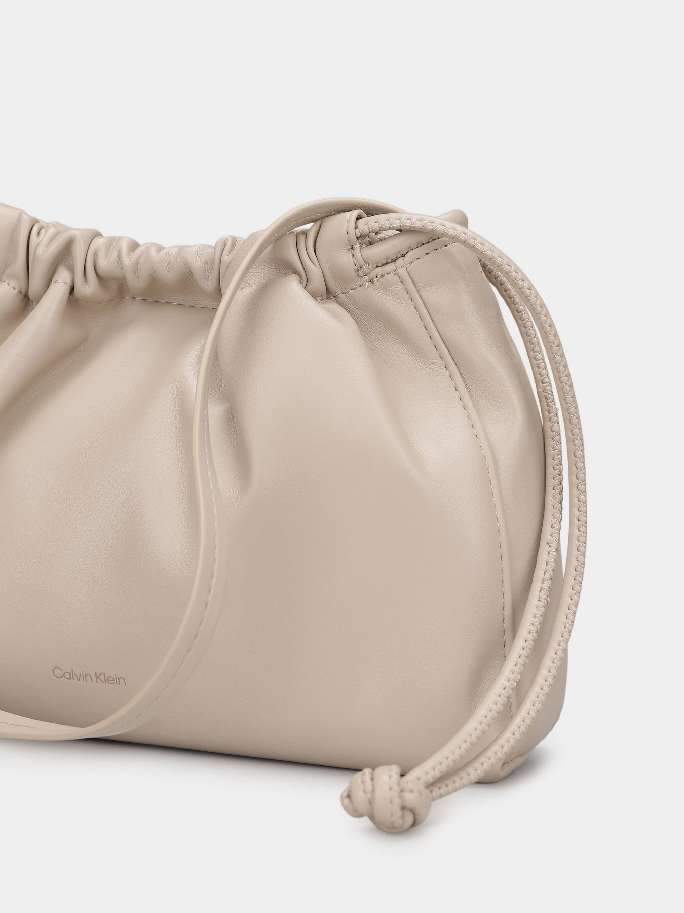 Сумки Calvin Klein модель LV04K3060G-RMU Сумки Calvin Klein модель LV04K3060G-RMU Фото