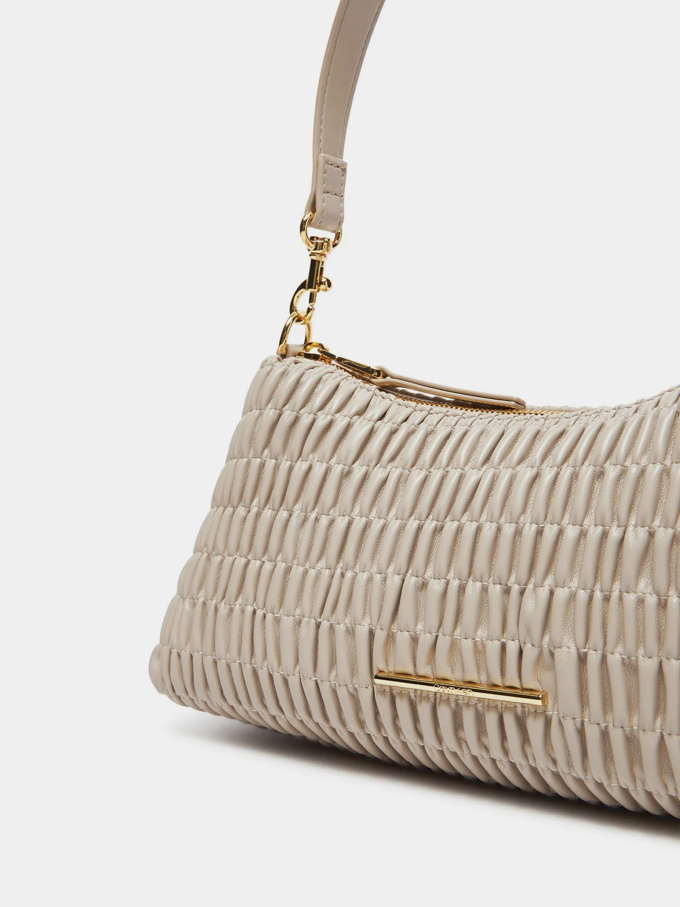 Сумки Calvin Klein модель LV04K3088G-RMU Сумки Calvin Klein модель LV04K3088G-RMU Фото