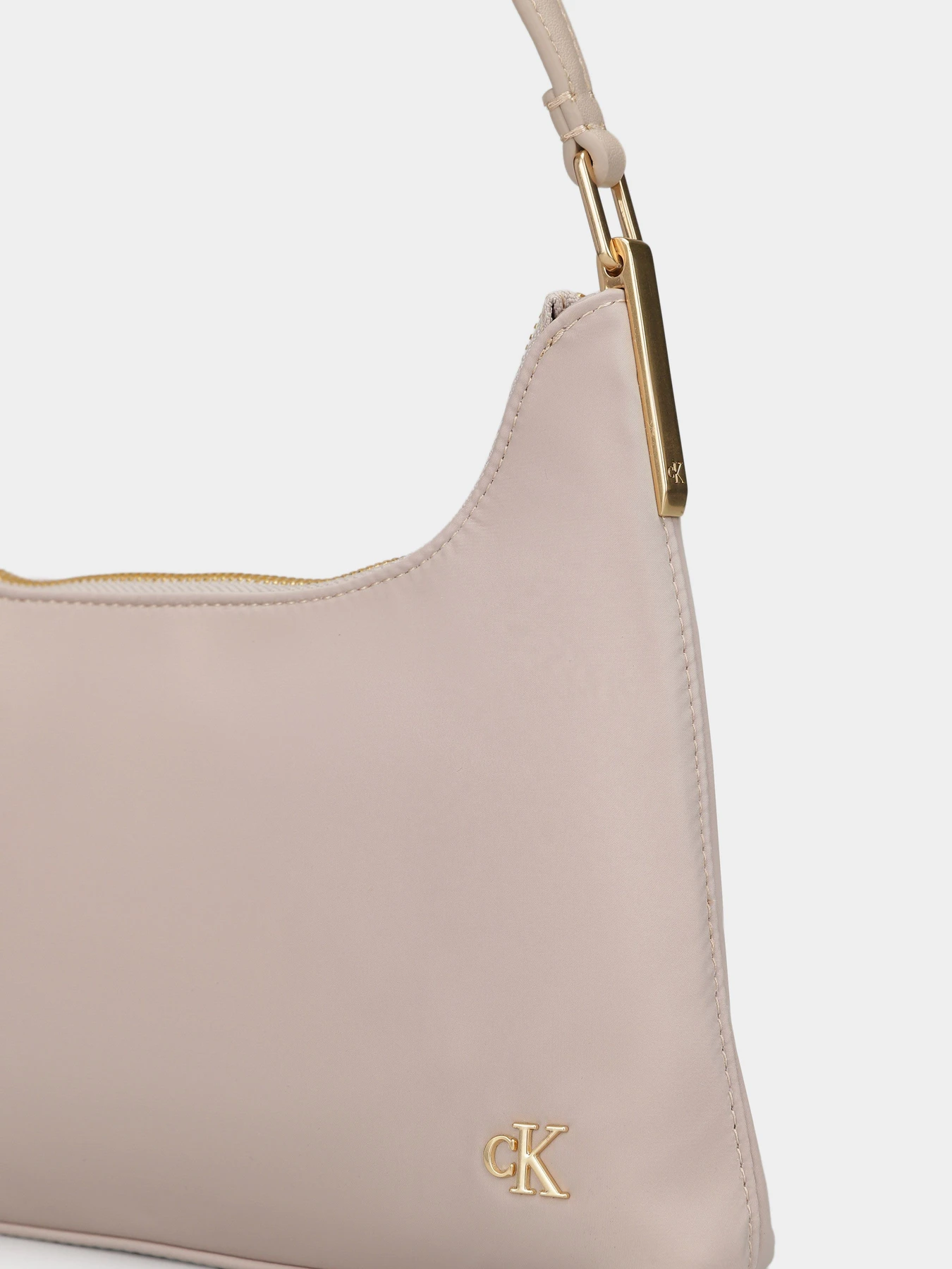 Сумки Calvin Klein модель LV04K3219G-RMU Сумки Calvin Klein модель LV04K3219G-RMU Фото