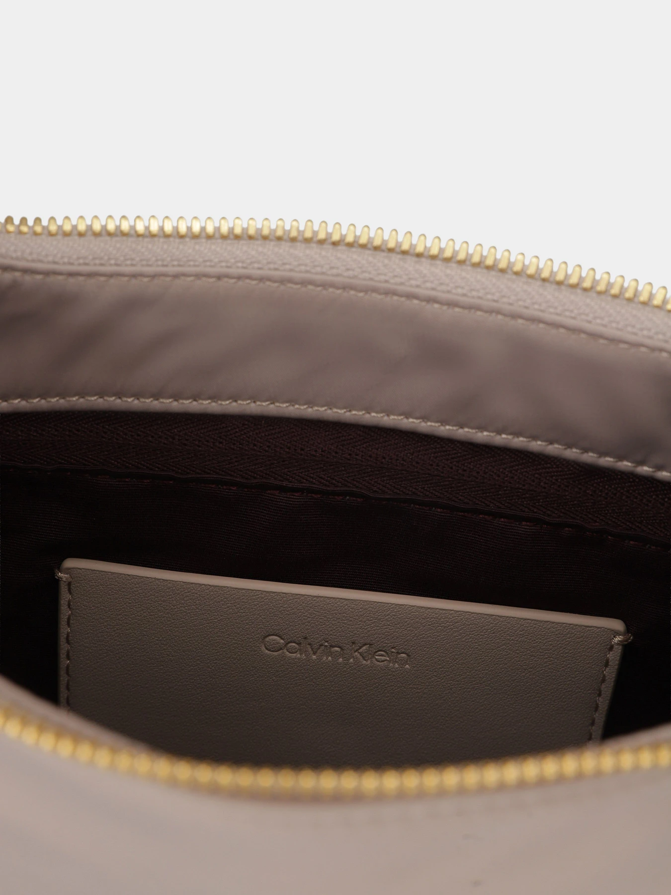 Сумки Calvin Klein модель LV04K3219G-RMU Сумки Calvin Klein модель LV04K3219G-RMU Фото