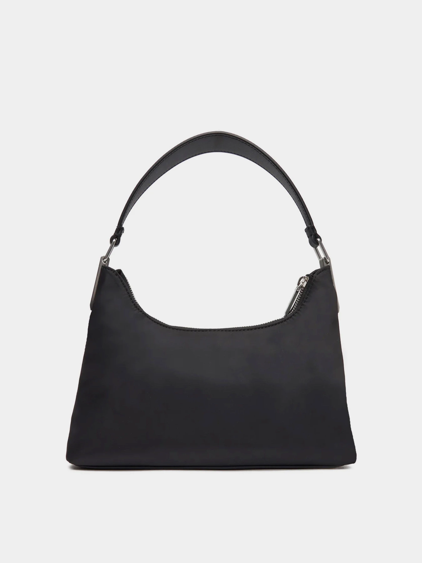 Сумки Calvin Klein модель LV04K3219G-UB1 Сумки Calvin Klein модель LV04K3219G-UB1 Фото