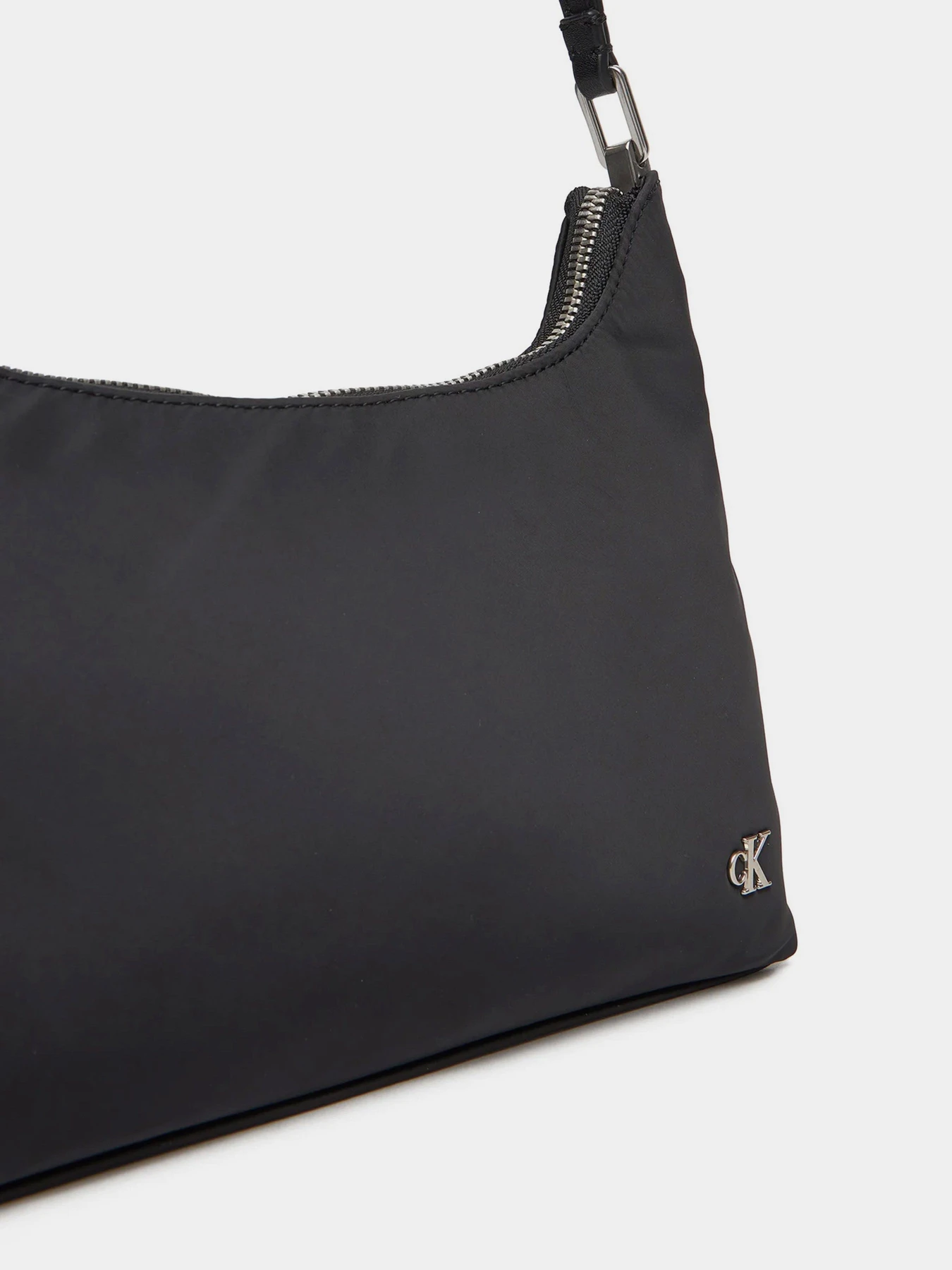 Сумки Calvin Klein модель LV04K3219G-UB1 Сумки Calvin Klein модель LV04K3219G-UB1 Фото