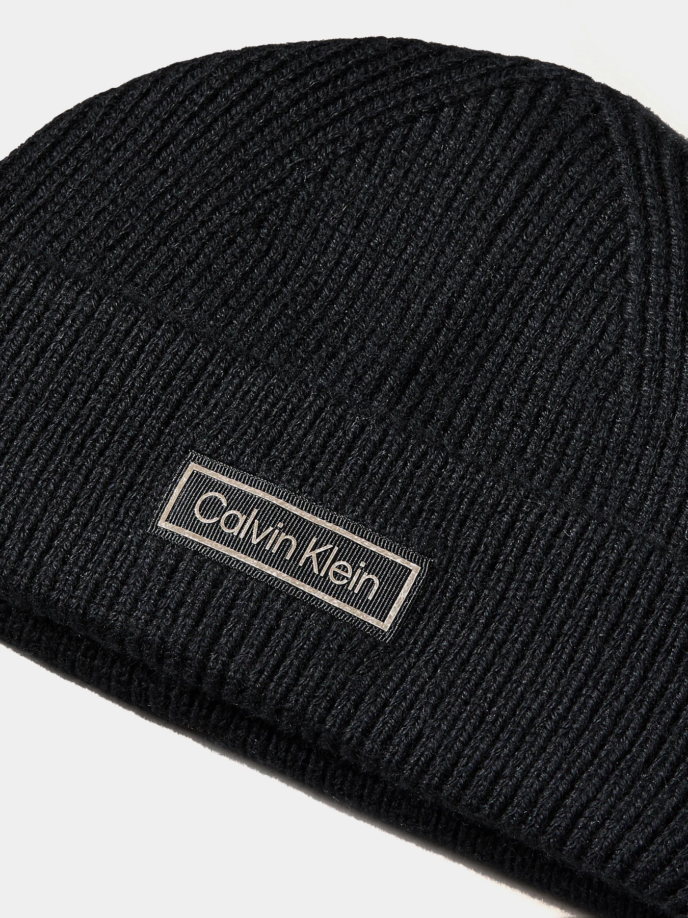 Шапки и кепки Calvin Klein модель LV04D8058G-UB1 Шапки и кепки Calvin Klein модель LV04D8058G-UB1 Фото
