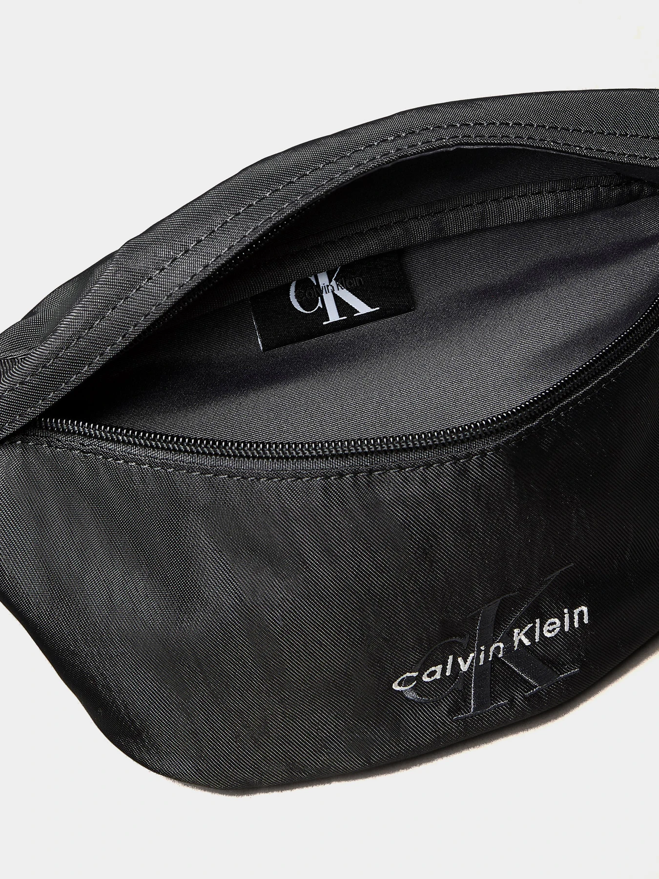 Сумки Calvin Klein модель LV04D3116G-UB1 Фото