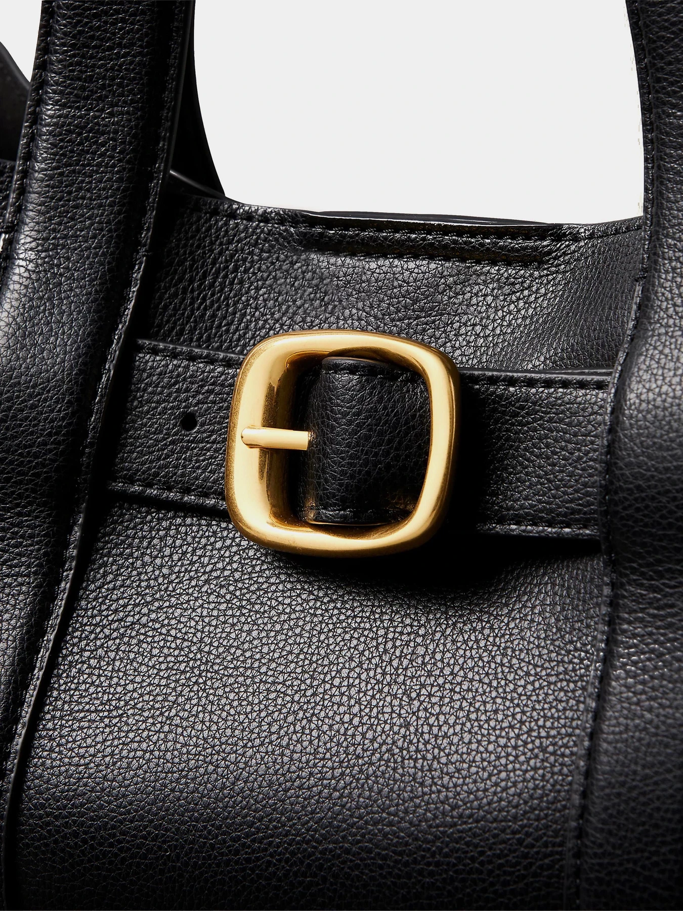 Сумки Calvin Klein модель LV04F3295G-UB1 Сумки Calvin Klein модель LV04F3295G-UB1 Фото