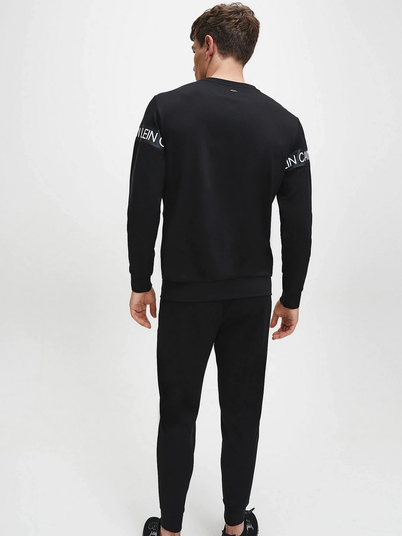Худи и свитшоты Calvin Klein модель 00GMF0W319-007 Фото