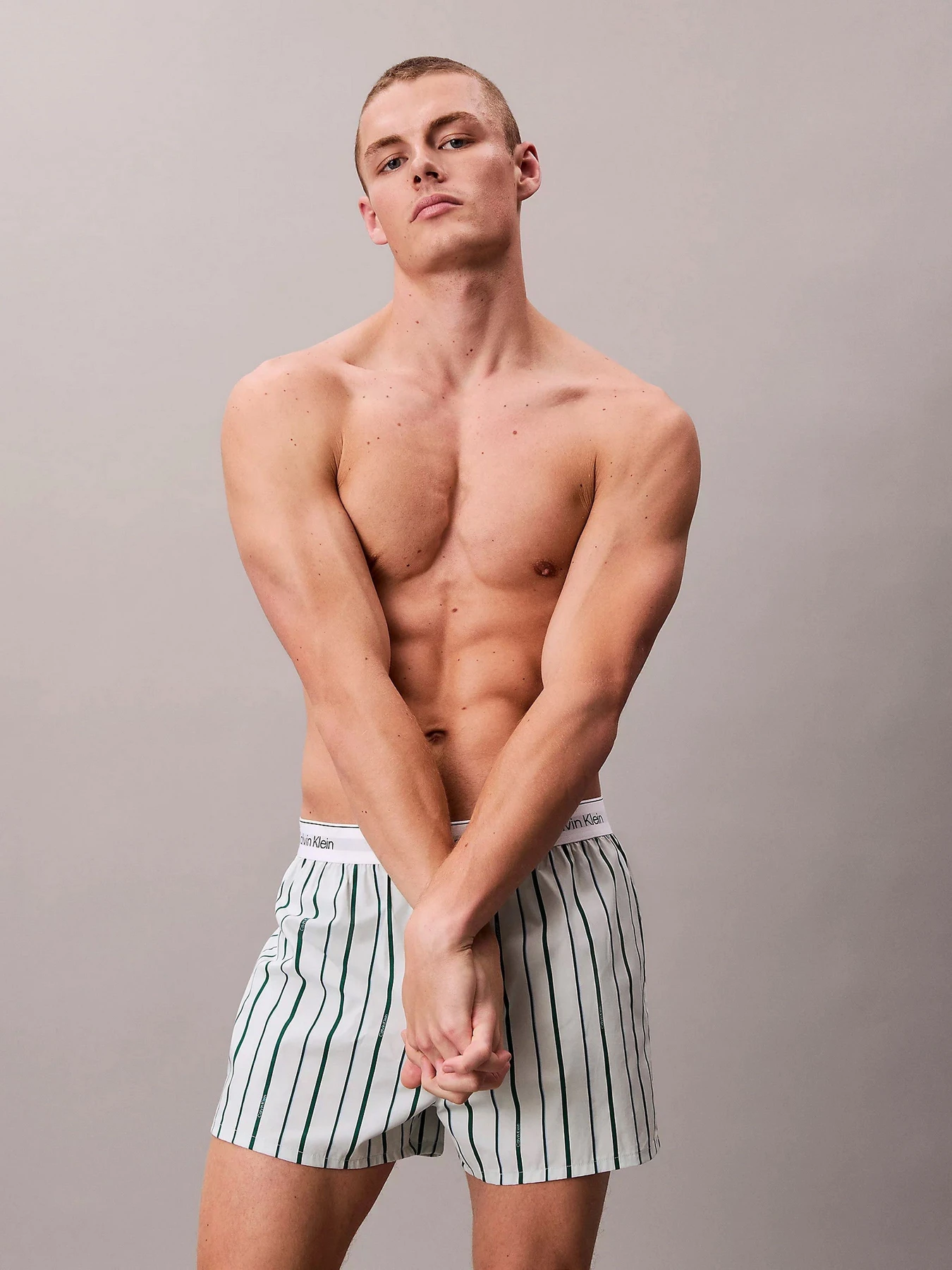 Нижнее белье Calvin Klein Underwear модель LV00NB4267-0AC Фото