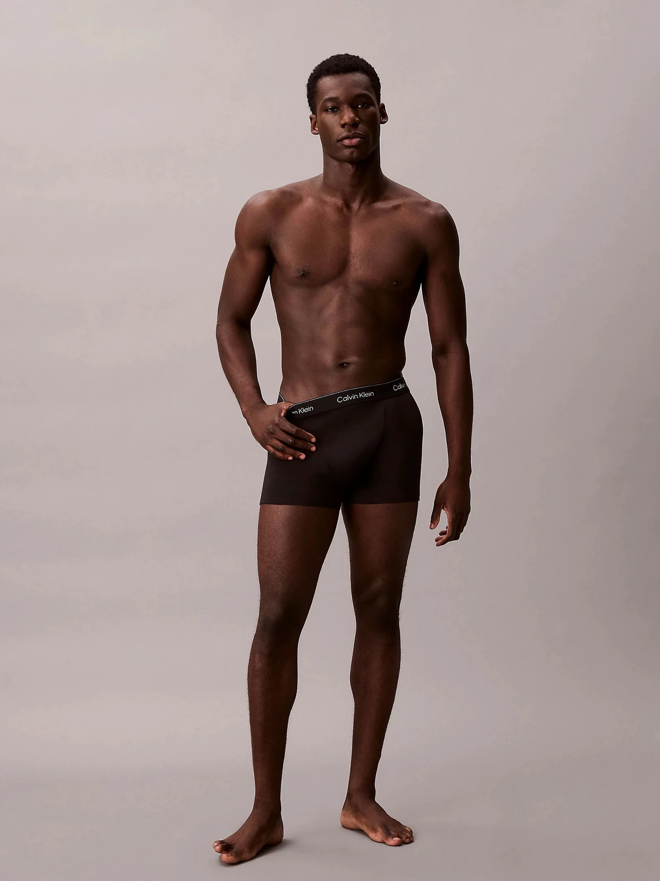 Нижнее белье Calvin Klein Underwear модель LV00NB4286-0FL Фото