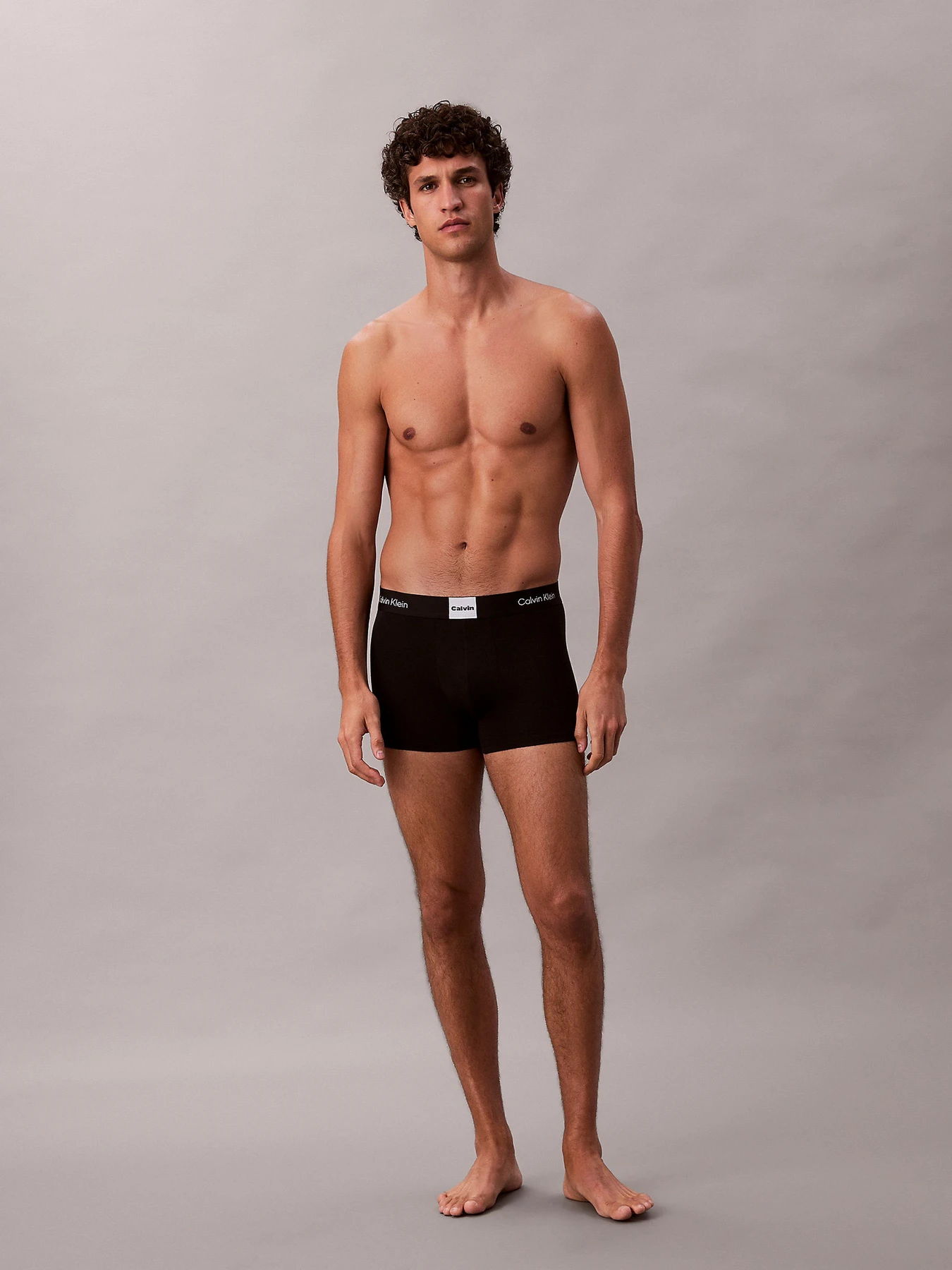 Нижнее белье Calvin Klein Underwear модель LV00NB4476-UB1 Нижнее белье Calvin Klein Underwear модель LV00NB4476-UB1 Фото