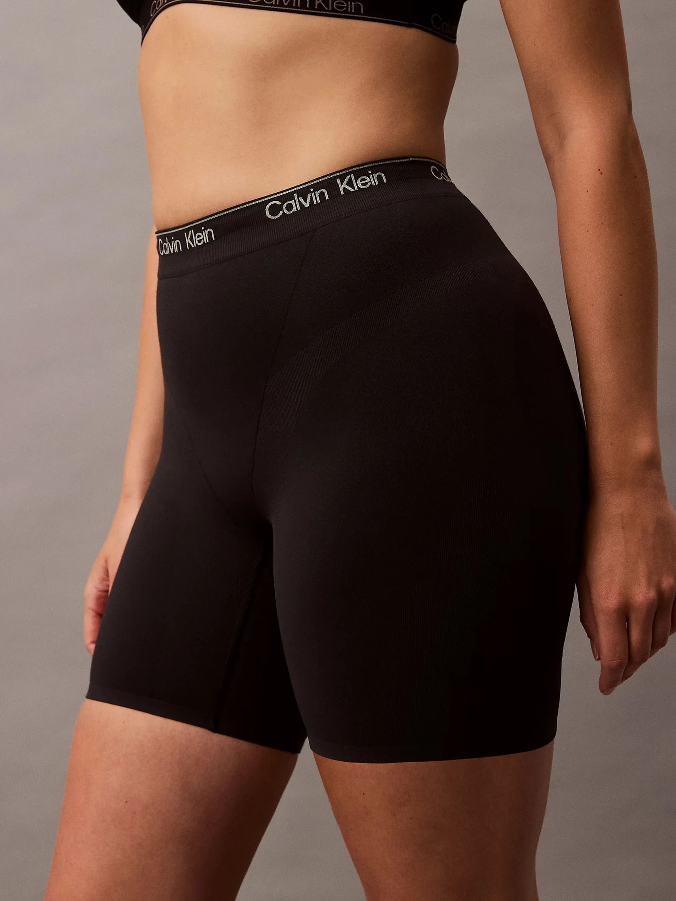Шорты Calvin Klein Underwear модель LV00QF8324-UB1 Шорты Calvin Klein Underwear модель LV00QF8324-UB1 Фото