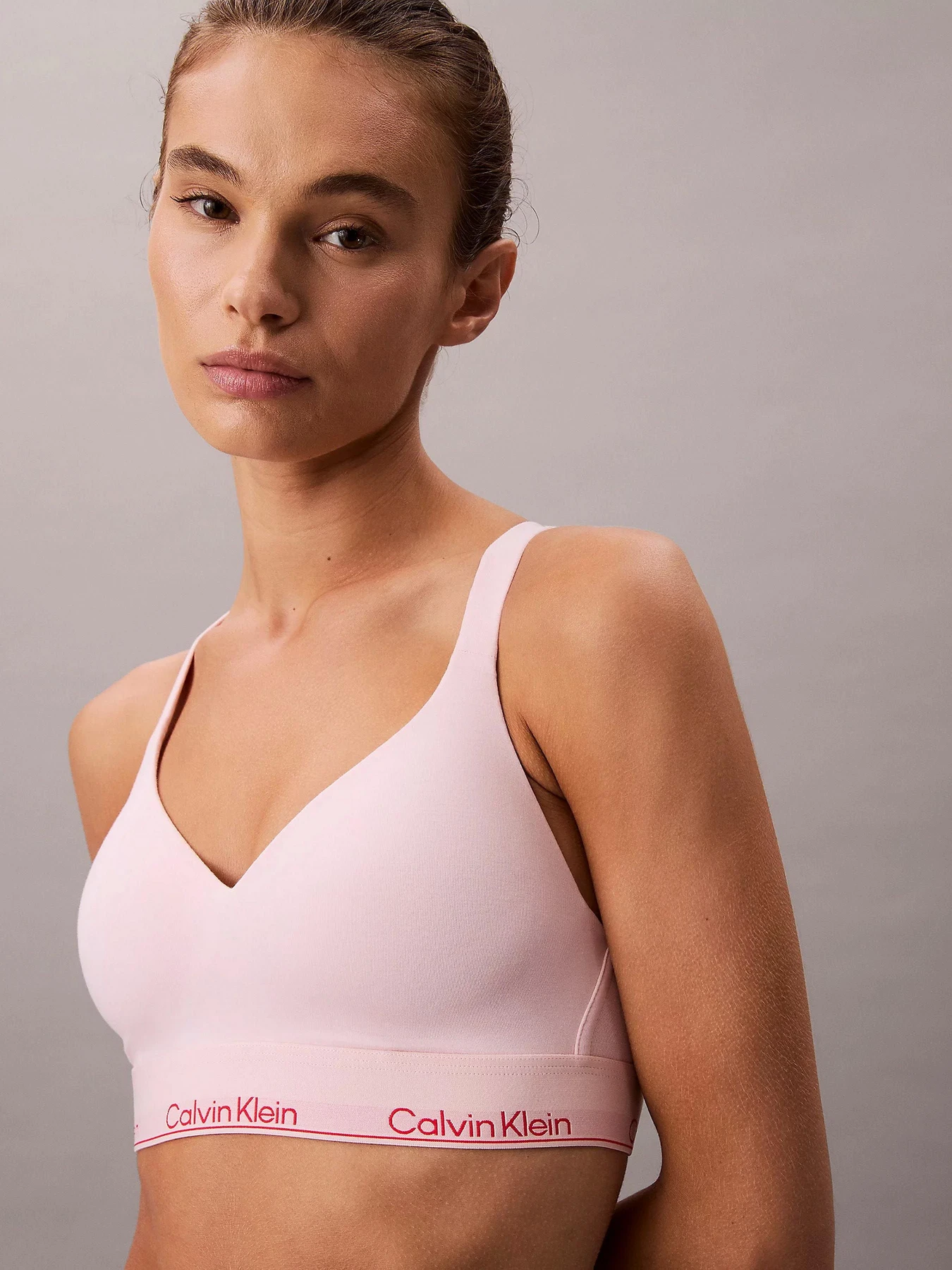 Нижнее белье Calvin Klein Underwear модель LV00QF8500-TFF Фото