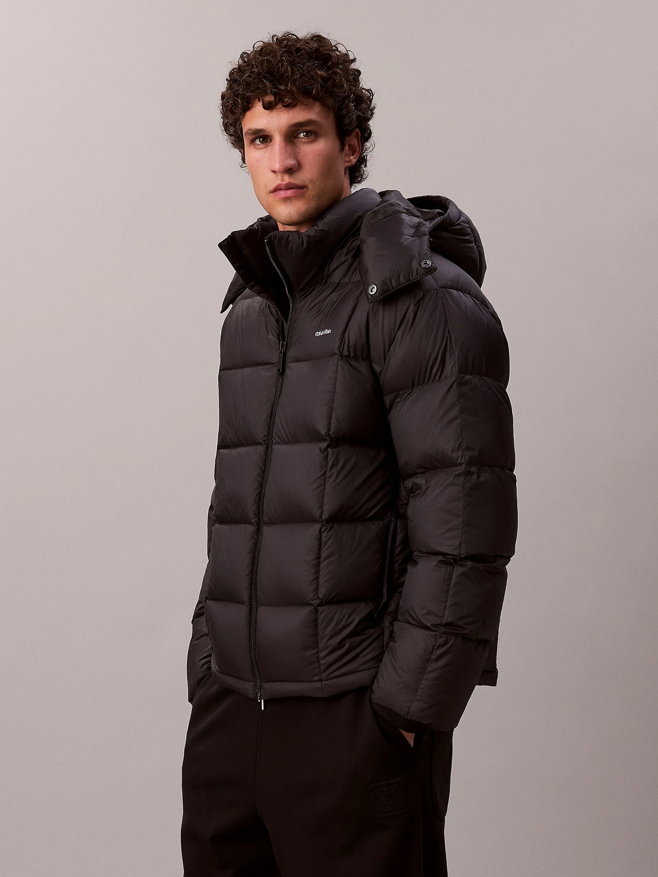 Куртки та дублянки Calvin Klein модель LV04RD508G-UB1 Фото