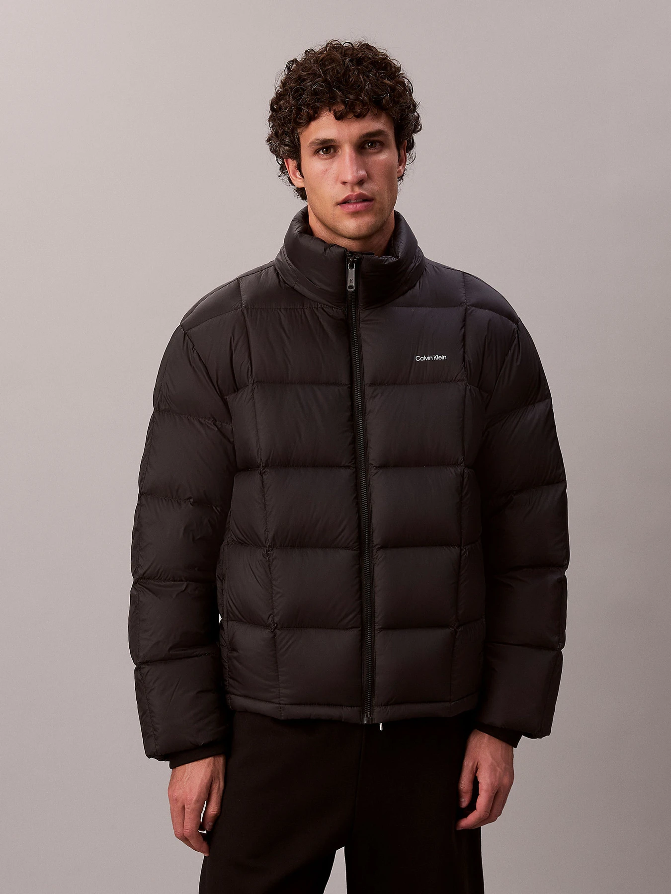 Куртки та дублянки Calvin Klein модель LV04RD508G-UB1 Фото