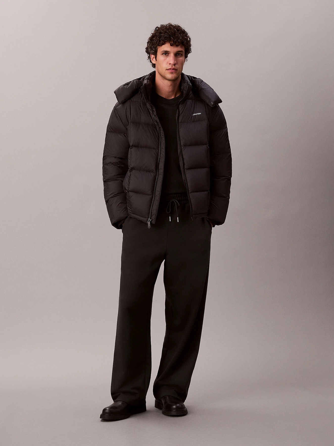 Куртки та дублянки Calvin Klein модель LV04RD508G-UB1 Фото