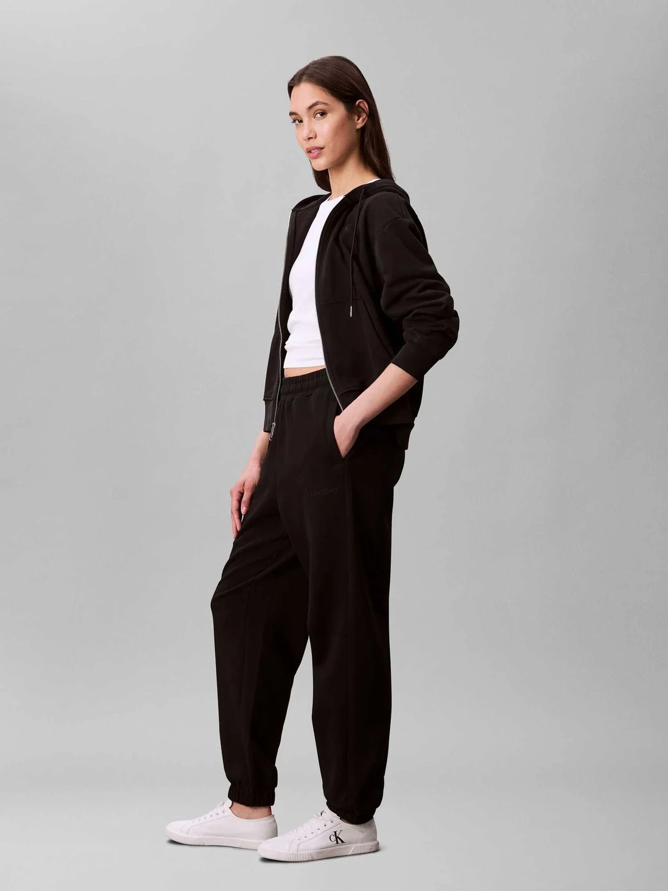 Штани Calvin Klein модель LV044C904G-UB1 Штани Calvin Klein модель LV044C904G-UB1 Фото