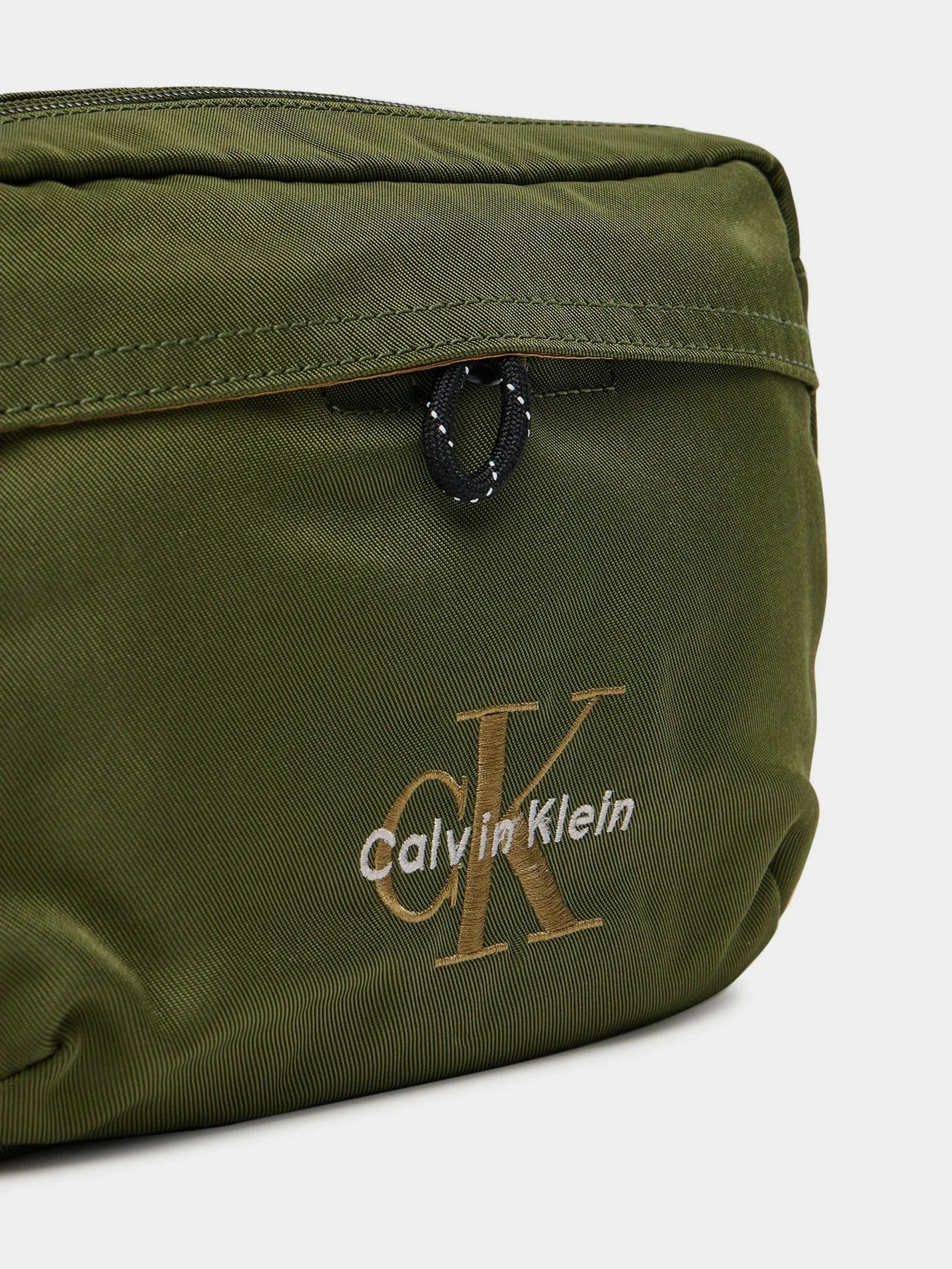 Сумки Calvin Klein BOLD CAMERA BAG модель LV04D3117G-60S Сумки Calvin Klein BOLD CAMERA BAG модель LV04D3117G-60S Фото
