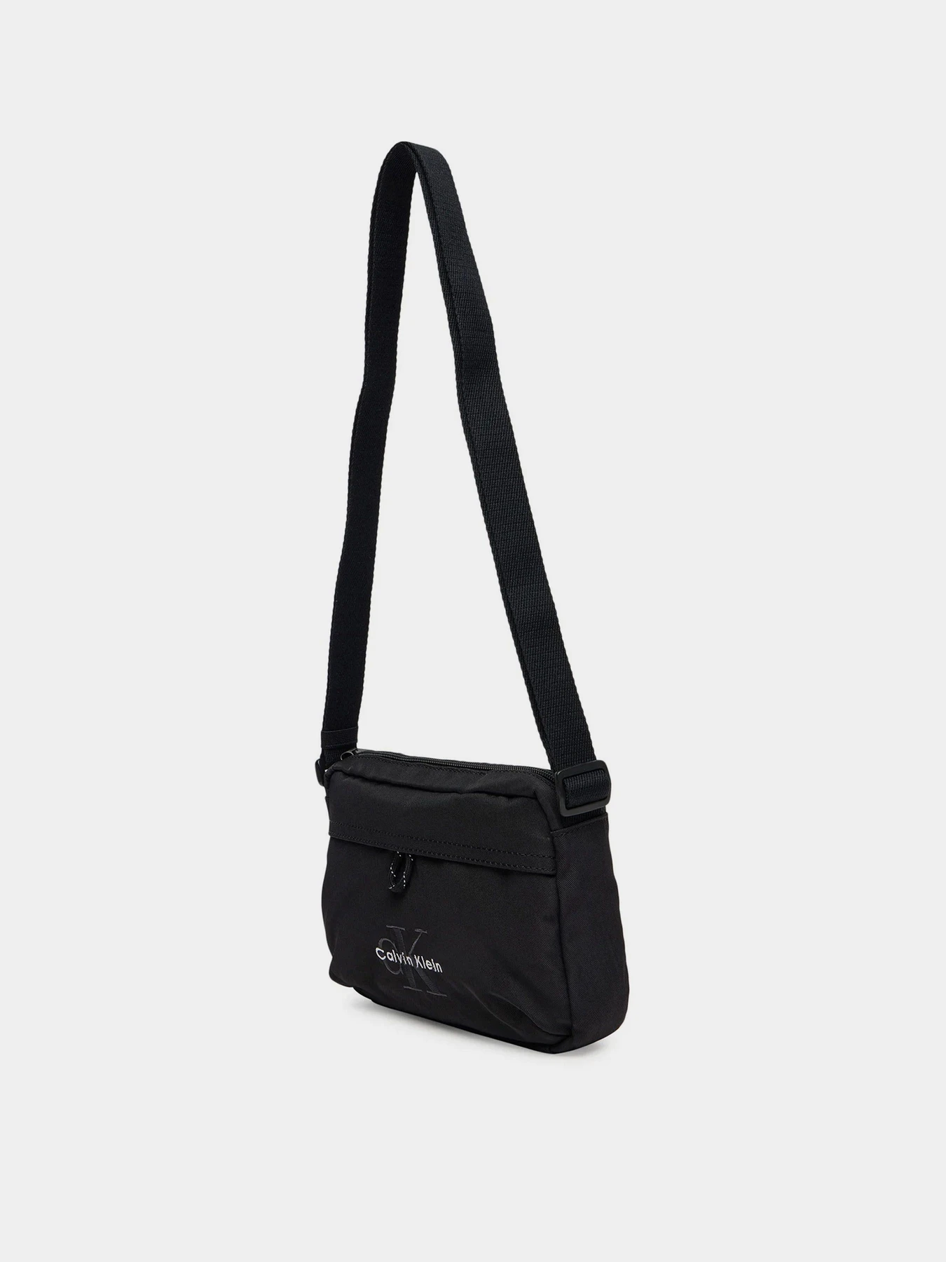 Сумки Calvin Klein BOLD CAMERA BAG модель LV04D3117G-UB1 Сумки Calvin Klein BOLD CAMERA BAG модель LV04D3117G-UB1 Фото