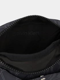 Сумки Calvin Klein PRINTED EMBLEM AOP NYLON CAMER модель LV04D3350G-8MN Фото