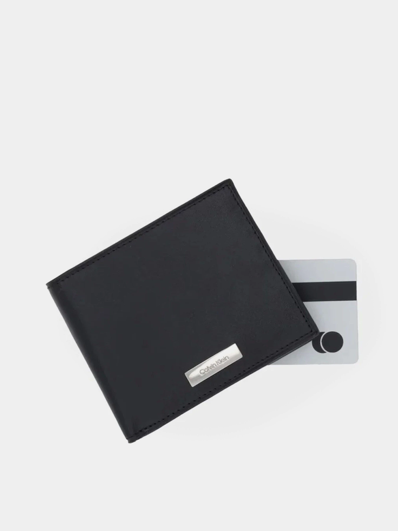 Кошельки Calvin Klein PLAQUE EW BILLFOLD модель LV04D1066G-UB1 Кошельки Calvin Klein PLAQUE EW BILLFOLD модель LV04D1066G-UB1 Фото