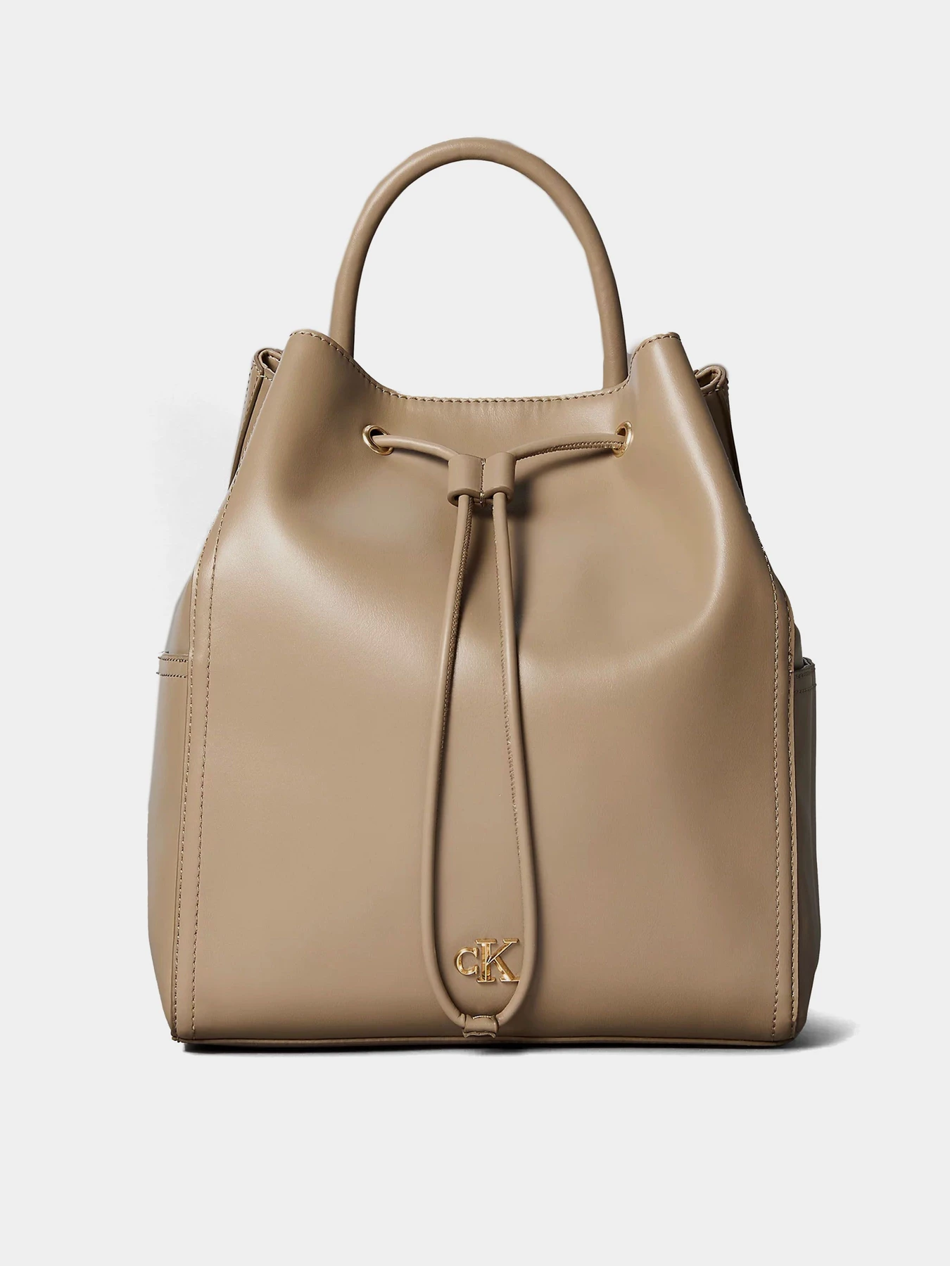 Рюкзаки Calvin Klein CK DRAWSTRING BACKPACK модель LV04F3329G-VFU Рюкзаки Calvin Klein CK DRAWSTRING BACKPACK модель LV04F3329G-VFU Фото
