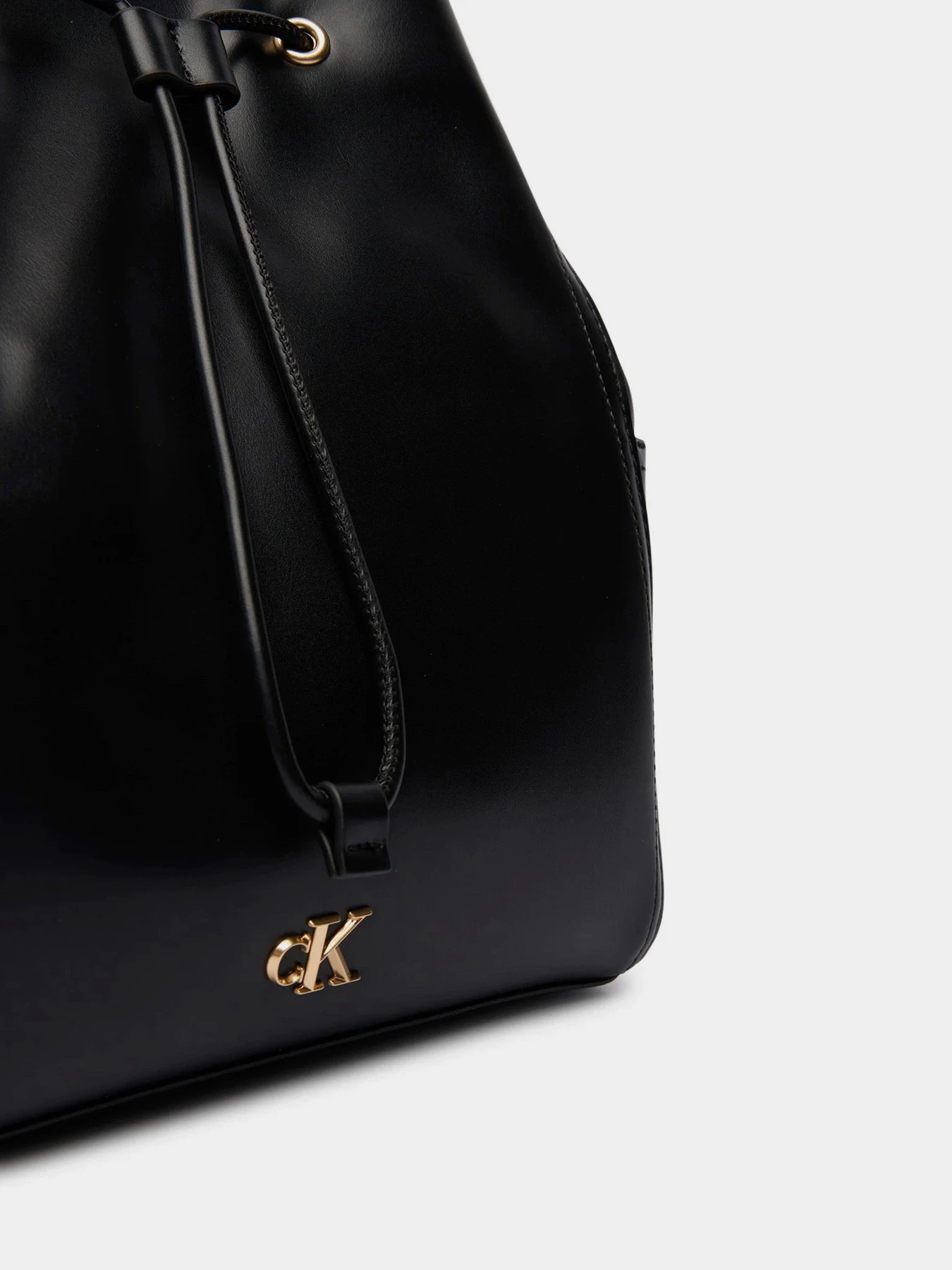 Рюкзаки Calvin Klein CK DRAWSTRING BACKPACK модель LV04F3329G-YIH Рюкзаки Calvin Klein CK DRAWSTRING BACKPACK модель LV04F3329G-YIH Фото