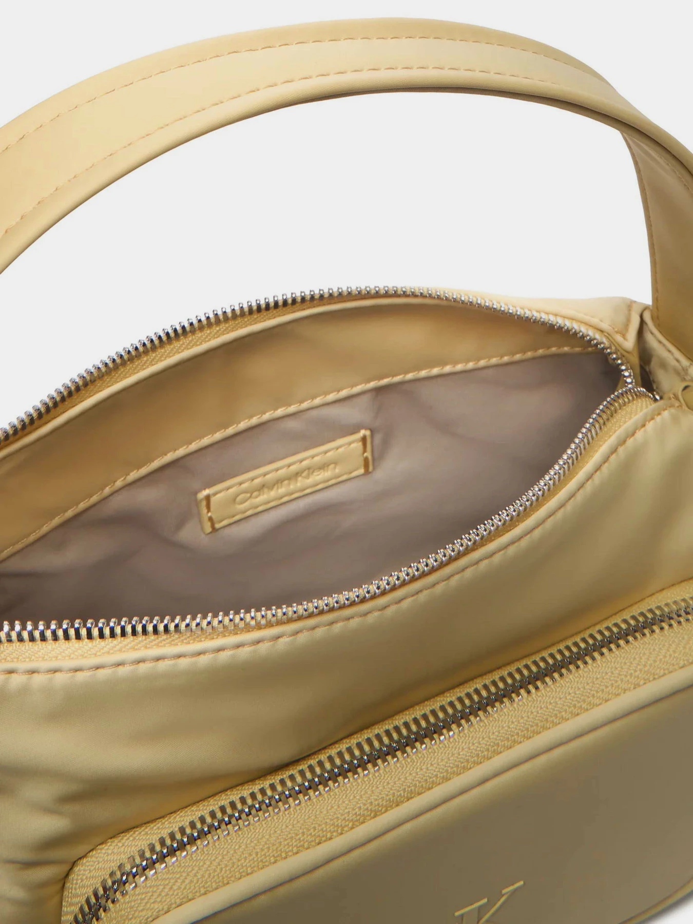 Сумки Calvin Klein POCKET NYLON BAG W/ STRAP модель LV04F3132G-RM0 Фото