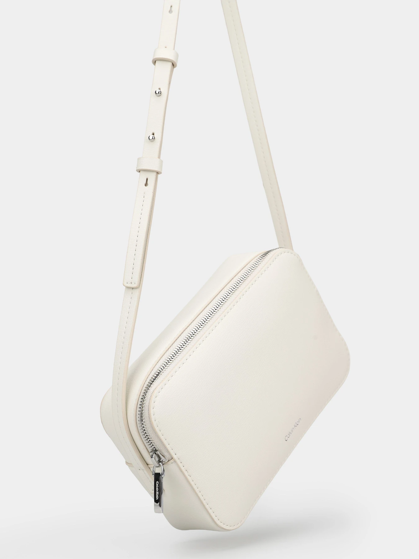 Сумки Calvin Klein FOIL LOGO ELONGATED CAMERA BAG модель LV04F3276G-FUP Фото