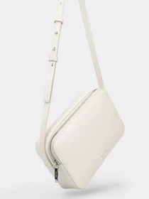 Сумки Calvin Klein FOIL LOGO ELONGATED CAMERA BAG модель LV04F3276G-FUP Фото