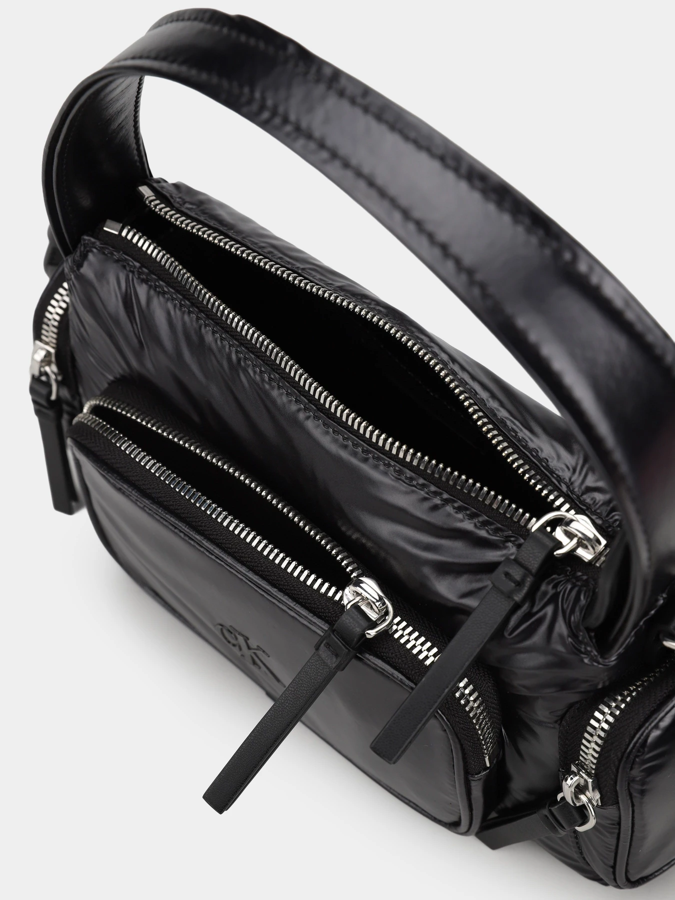 Сумки Calvin Klein POCKET SHINY NYLON SMALL BAG модель LV04F3405G-UB1 Фото